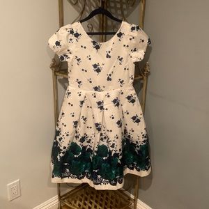 Janie and Jack dress for girls has been worn but in very good condition